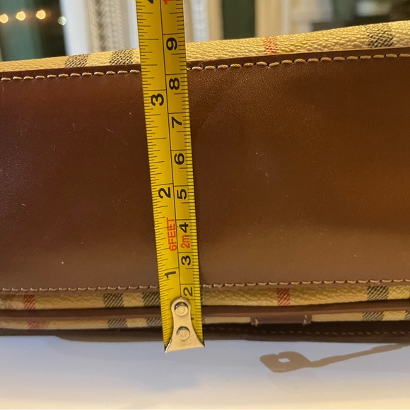 Vintage BURBERRY check flap messenger / shoulder bag - Picture 9 of 15